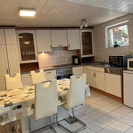 Linh'S Ferienwohnung Saarburg Eksteriør billede